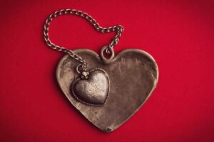 codependence unhealthy relationship hearts